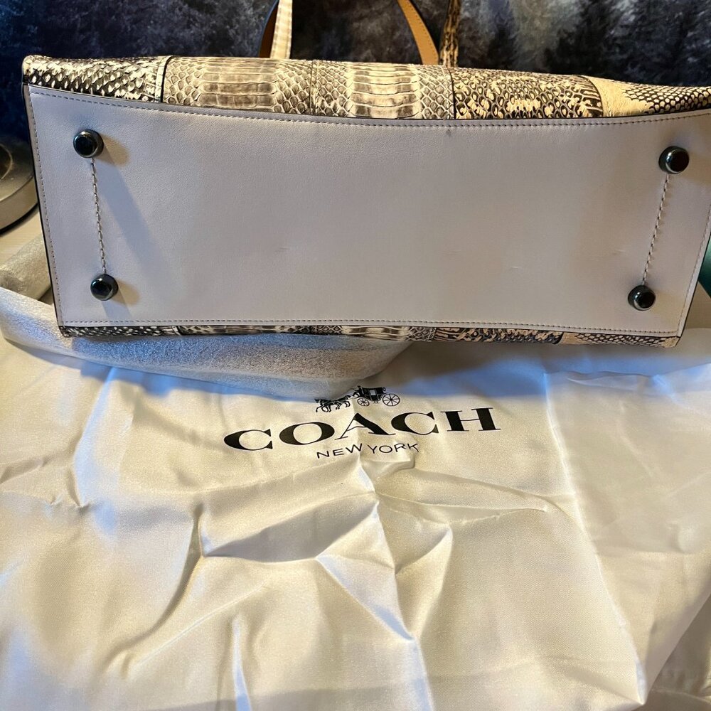 COACH Charlie Carryall In Ombre Snakeskin - Picture 6 of 6